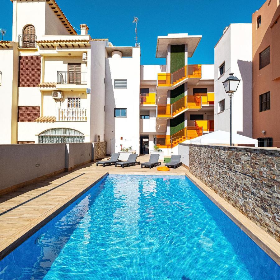 Modern Beach & Spa Τορεβιέχα Εξωτερικό φωτογραφία